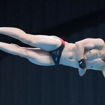 男子高飛び込み準決勝　玉井陸斗の演技＝東京アクアティクスセンター（撮影・堀内翔）