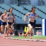 女子１５００メートル決勝　４分１０秒０６で快勝した田中希実（撮影・中西幸大）