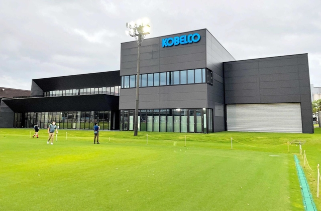 神戸製鋼が新たに整備したクラブハウス。新リーグ初代王者に向けた拠点となる＝神戸市東灘区、神鋼灘浜グラウンド