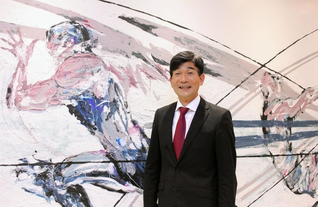 総監督として臨む東京五輪への思いを語る尾県貢さん＝東京都新宿区、日本陸上競技連盟（撮影・今福寛子）
