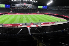 無観客試合で行われたサッカー女子の英国とチリの試合＝２１日午後、札幌市豊平区の札幌ドーム（撮影・中西幸大）