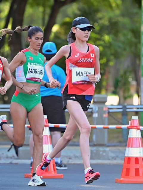 女子マラソン　レース序盤、快調に走る前田穂南＝７日午前、札幌市内（撮影・中西幸大）