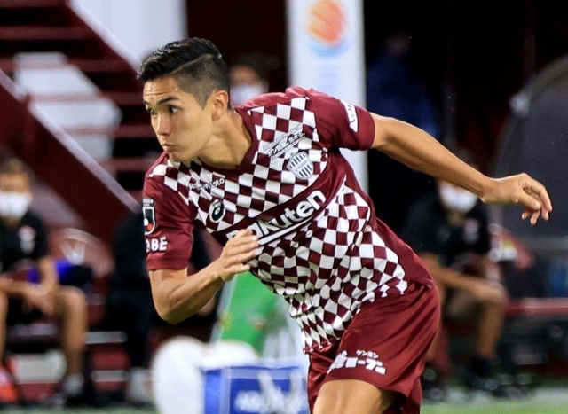 古巣ＦＣ東京との一戦でベンチ外となったヴィッセル神戸の武藤＝２１日、ノエビアスタジアム神戸