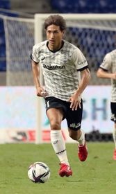 「自分のパフォーマンスを信じてピッチに上がる」と意気込む神戸のＦＷ田中＝７月２１日、パナソニックスタジアム吹田