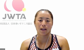オンライン取材に応じる東京パラリンピック車いすテニス女子代表の上地結衣＝１３日