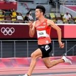 陸上男子１００メートル予選で力走を見せた多田修平＝７月３１日、国立競技場