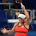 車いすテニス女子シングルス準決勝　オランダのアニク・ファンクートを下して決勝進出を決めた上地結衣＝２日午後、有明テニスの森センターコート（撮影・吉田敦史）