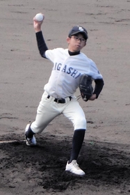 ４強入りを決めた福崎東の選手＝あじさいスタジアム北神戸（兵庫県中体連軟式野球部提供）