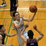 ６月の兵庫県高校総体では報徳をけん引したテーブス流河。目標はＮＢＡ入りだ＝西宮市の県立総合体育館