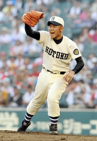 ベスト８に進んだ２００８年夏の甲子園大会１回戦で新潟県央工打線から１１三振を奪った報徳・近田怜王（撮影・岡田育麿）