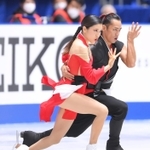 アイスダンスＲＤ　息の合った演技を披露する村元哉中、高橋大輔組（撮影・堀内翔）