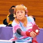 パラ卓球の女子シングルス（車いす５）で全勝優勝を飾った別所キミヱ＝大阪市舞洲障がい者スポーツセンター
