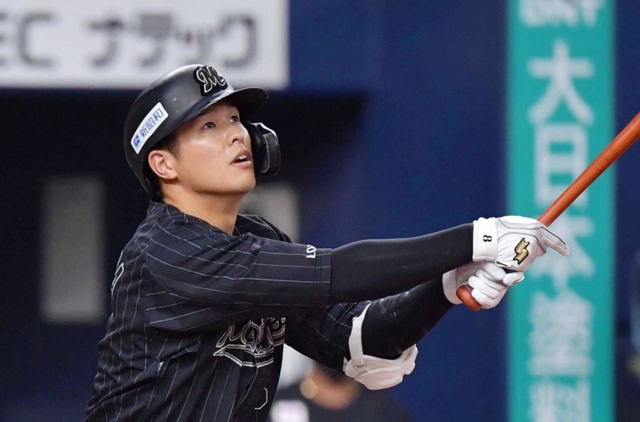 中村奨吾二塁手（ロッテ）