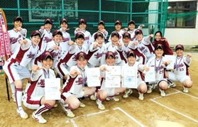 ５年ぶりに全国高校選抜大会への出場を決めた神戸野田の女子＝神戸市長田区の同校