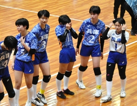 神戸新聞next スポーツ 目標に及ばず悔し涙 来年の成長につなげる 兵庫女子 ｊｏｃバレー