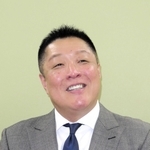 ヴィクトリーナ姫路のオーナーを退任し、バレーボール女子日本代表監督に復帰が決まった真鍋政義氏＝姫路市内