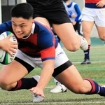 関学大ー大体大　前半、関学大のＷＴＢ加藤がトライを決め、１２－０とリードを広げる
