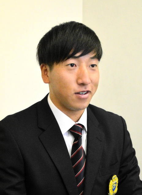 【Ｐ説別送】巨人にドラフト１位で指名を受けた関西国際大の翁田大勢＝１０月２９日、三木市内