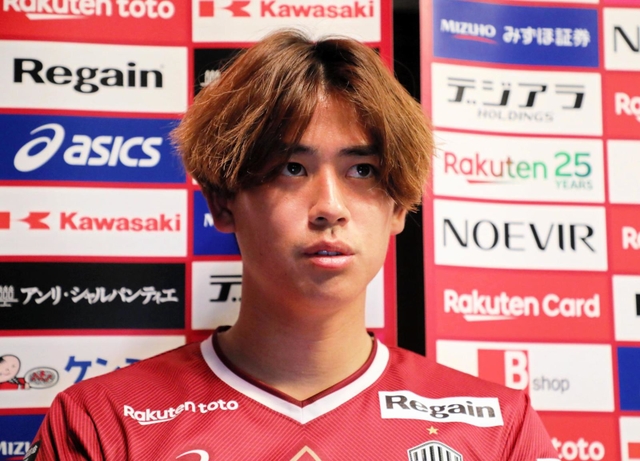 新天地での仕上がりに自信をのぞかせる神戸のＭＦ汰木＝和歌山県上富田スポーツセンターⓒＶＩＳＳＥＬ　ＫＯＢＥ