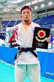全日本学生体重別選手権で初優勝した福田大悟＝２０２１年１１月、千葉市の千葉ポートアリーナ（家族提供）