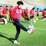 昨季のけがを受け、体のケアにも気を配りながら開幕に備える神戸のＭＦ山口＝和歌山県上富田スポーツセンターⓒＶＩＳＳＥＬ　ＫＯＢＥ