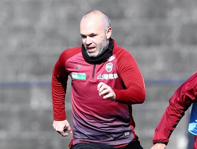 来日５年目のシーズンを迎えたヴィッセル神戸のイニエスタ主将。卓越した技術や視野の広さは健在だ＝１月２８日（Ｃ）ＶＩＳＳＥＬ　ＫＯＢＥ