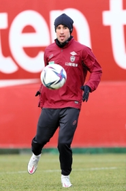 バルセロナなどで見せた攻撃センスに期待が懸かる神戸のＦＷボージャン＝神戸市西区、いぶきの森球技場（ｃ）ＶＩＳＳＥＬ　ＫＯＢＥ