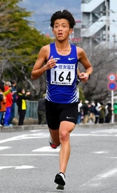 昨年のびわ湖毎日マラソンで２時間７分３６秒の兵庫記録をマークした村本一樹（本人提供）