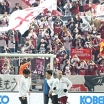 先発が発表された神戸のイニエスタ＝ノエビアスタジアム神戸（撮影・小林良多）