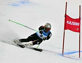 国体冬季スキー成年男子Ｂ大回転　６位に入った一ノ本智毅＝秋田県鹿角市、花輪スキー場（兵庫県体育協会提供）