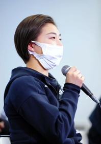 飛躍のシーズンを振り返るフィギュアスケート女子の坂本花織＝大阪府門真市（(c)ＳＴＡＲＳ　ｏｎ　ＩＣＥ）