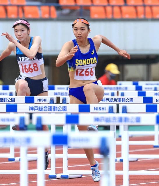 ハードル　陸上　小学生中学男女、高女　400男女 ハードル 陸上 小学生中学男女、高女 400男女 （横内（豊浜