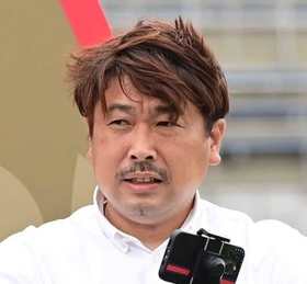 ＩＮＡＣ神戸を初代ＷＥリーグ王者に導いた星川敬監督＝相模原ギオンスタジアム（撮影・中西幸大）