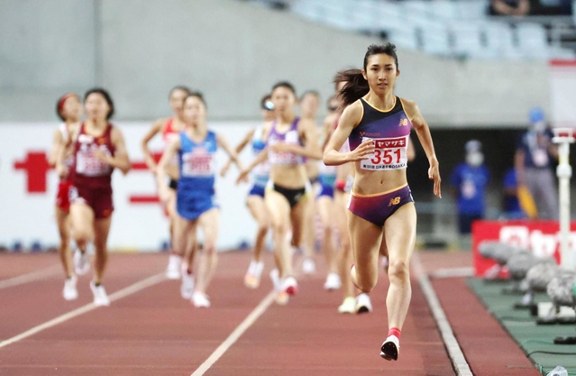 女子１５００メートル決勝　３連覇を飾り、世界選手権への出場を決めた田中希実（撮影・小林良多）