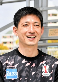 朴康造氏