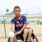 車いすソフトボール日本代表の香川大成選手。印象を残そうと、本番の髪色は「赤」を検討している＝大阪大谷大