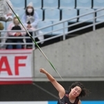 女子やり投げ　６２メートル２５で優勝を果たした北口榛花＝ヤンマースタジアム長居（撮影・秋山亮太）