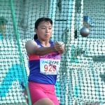 陸上女子ハンマー投げ決勝　５０メートル９８で５位に入賞した日ノ本の押部唯愛＝３日、鳴門ポカリスエットスタジアム（撮影・長嶺麻子）