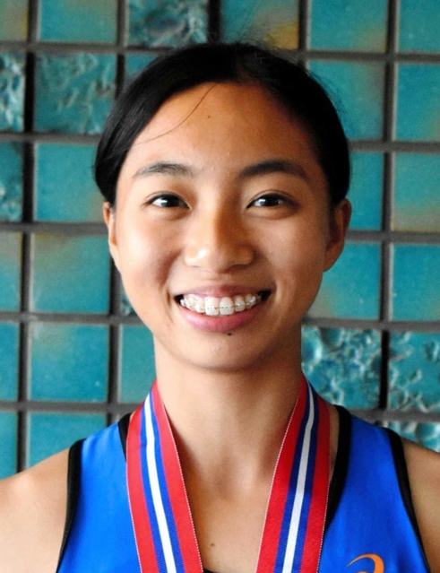 陸上成年女子　高良彩花