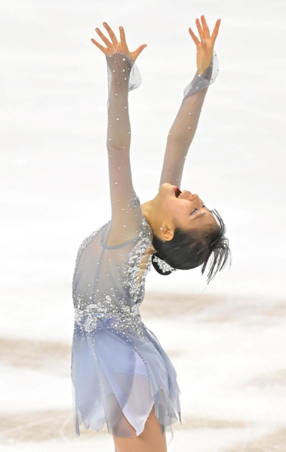 b_15912210.jpg