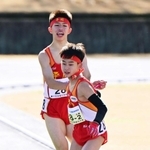 トラックに入っても男子・平岡のアンカー新妻昂は前を追いかけ続けた。フィニッシュ直前、４位の選手をとらえられそうで追い抜けない。優勝した酒井根（千葉）とあった４７秒差を１３秒まで縮める猛追も「１分差は詰めると話していた。ふがいない」。初めての挑戦は涙で終わった。