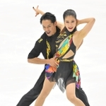 アイスダンスＲＤ　熱演する村元哉中（右）、高橋大輔組