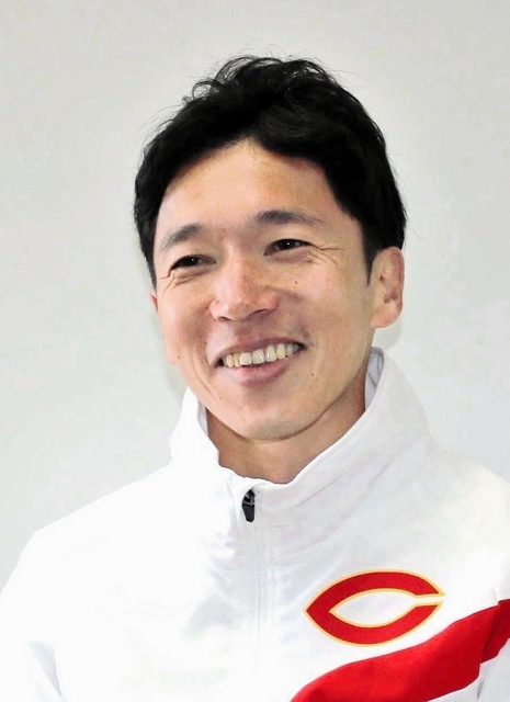 2016年に母校中央大の監督に就き、古豪を復活に導いた兵庫県神河町出身の藤原正和監督＝2017年2月、姫路市内