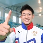 ７月の世界選手権での金メダル獲得を宣言した玉井陸斗＝宝塚市川面、ＪＳＳ宝塚