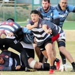 報徳で花園３回戦が最高だった神戸のＳＨ日和佐（中央）＝神戸市東灘区御影浜町、神鋼灘浜グラウンド