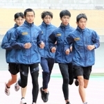 実力のある選手がそろった兵庫の高校生たち＝三木総合防災公園陸上競技場