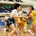 神戸星城-洛北　前半、鋭い動きで切れ込む神戸星城の黒木＝神戸市須磨区緑台、グリーンアリーナ神戸