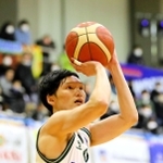 青森-西宮　第３クオーター、シュートを放つ西宮の谷