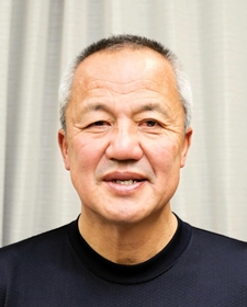 岡田龍生監督（現東洋大姫路高）