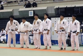 男子７人制１部３回戦・国士舘大ー甲南大　６人で戦った甲南大の選手たち